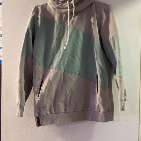 Diagonal Colorblock Teal/Grey Sweatshirt by Ampersand AVE. Size XL - Picture 13 of 15